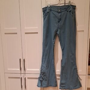 007 Stylish Blue Flared Jeans